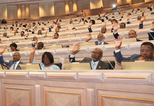  Angola ganha três novas províncias. Proposta de Lei sobre a Divisão Político-Administrativa aprovada com votos do MPLA, cinco abstenções e ‘chumbo’ da UNITA