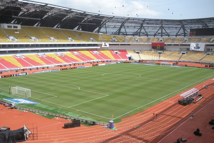  Estádio 11 de Novembro continuará suspenso por mais 15 dias para permitir recuperação total da relva