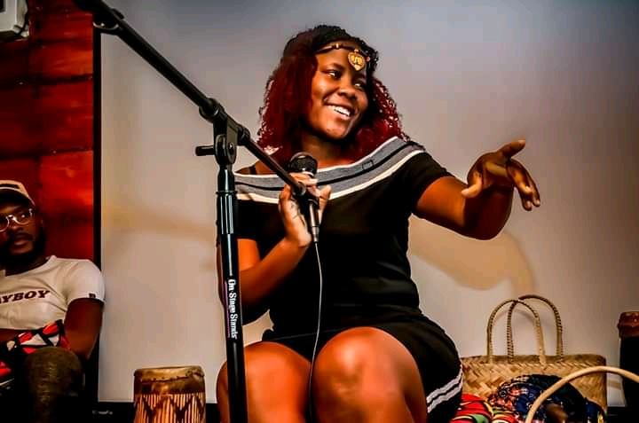  Joice Zau apura-se para o mundial de Spoken Word após conquistar o título de vice-campeã da Copa América de Slam