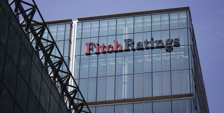  Fitch Solutions revê em baixa o crescimento do PIB angolano de 3,8% para 3,5% este ano