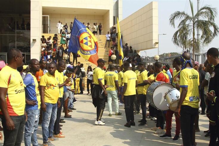  Tricolores realizam sábado passeata para comemorar conquista do 16.º título do Girabola