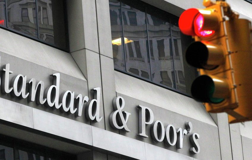  Standard & Poor’s aponta excedente do PIB de 5% em 2022 mas alerta para um aumento significativo nos pagamentos de dívida em 2023