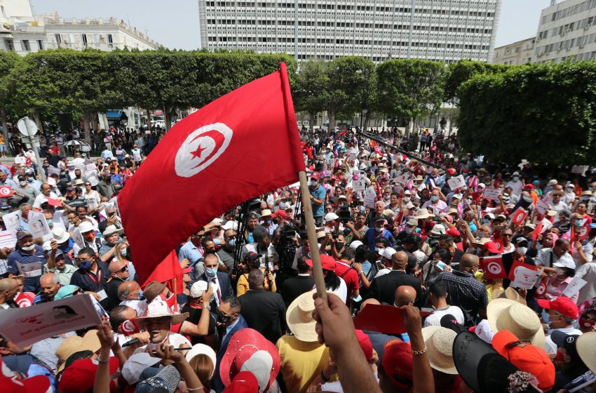  Tunísia. Jornalistas protestam contra “restrições” da liberdade de imprensa