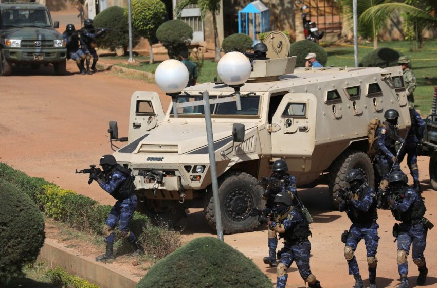  Burkina Faso. Trinta e sete jihadistas mortos pelas forças armadas do país