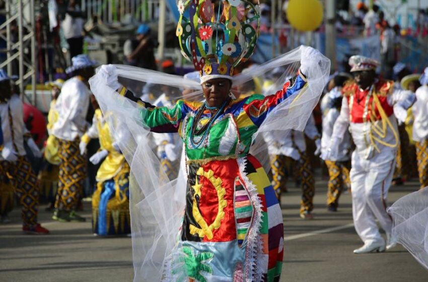  GPL encerra no sábado os dois sentidos da Avenida Deolinda Rodrigues para acolher o desfile de ‘carnaval fora de época’