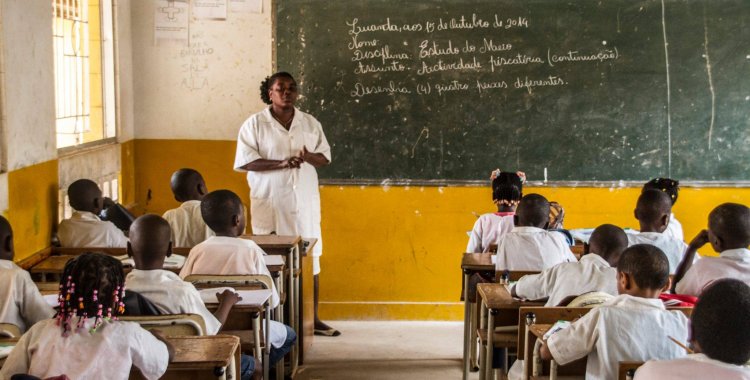  Aprovada despesa de 80,9 milhões USD para reabilitação, ampliação e apetrechamento de oito escolas em Luanda