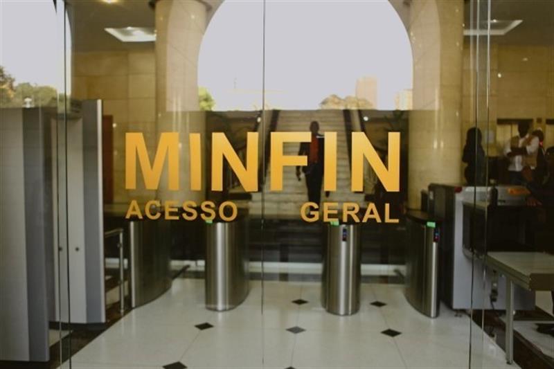  Ministério das Finanças anuncia nova emissão de dívida em moeda estrangeira