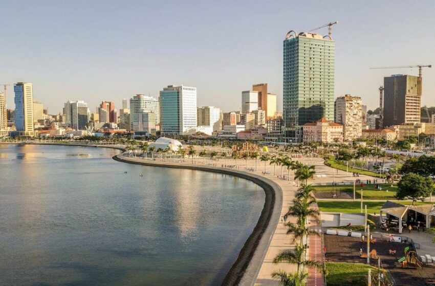  Fracos indicadores de governação e elevada inflação levam Fitch a manter rating de Angola abaixo da recomendação de investimento