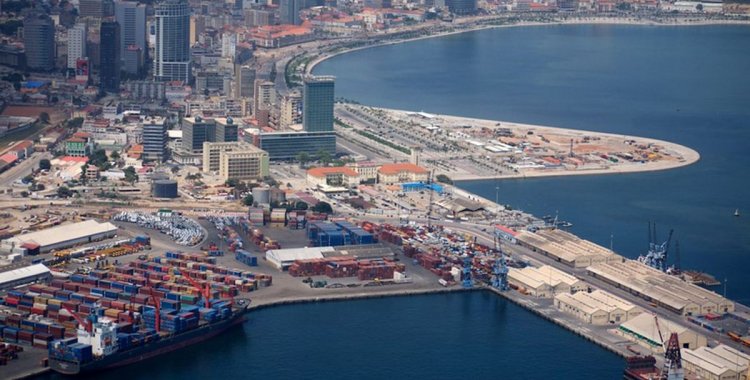  Receitas do Porto de Luanda caem 4% para 13,3 mil milhões kz no I.º trimestre de 2023