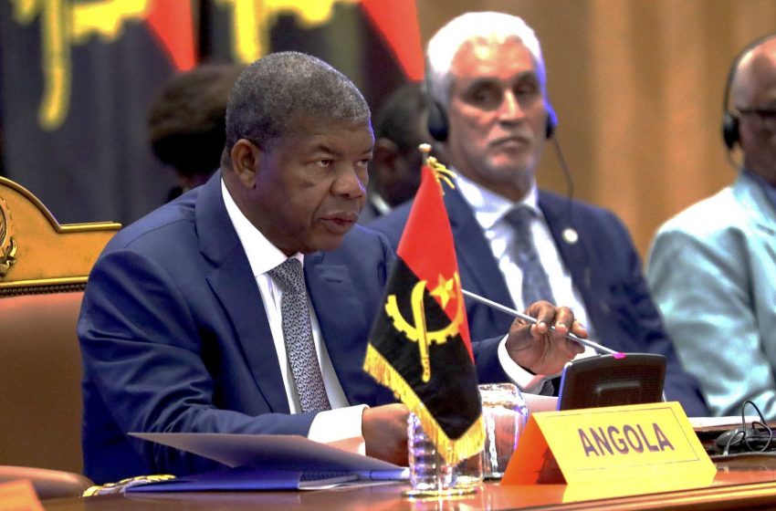  João Lourenço defende em Gaborone “mais investimentos no sector rodoviário” para o sucesso das trocas comerciais entre os países da SADC