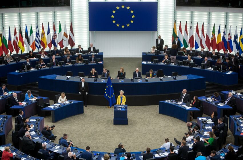  União Europeia prolonga sanções contra Rússia devido à anexação da Crimeia em 2014