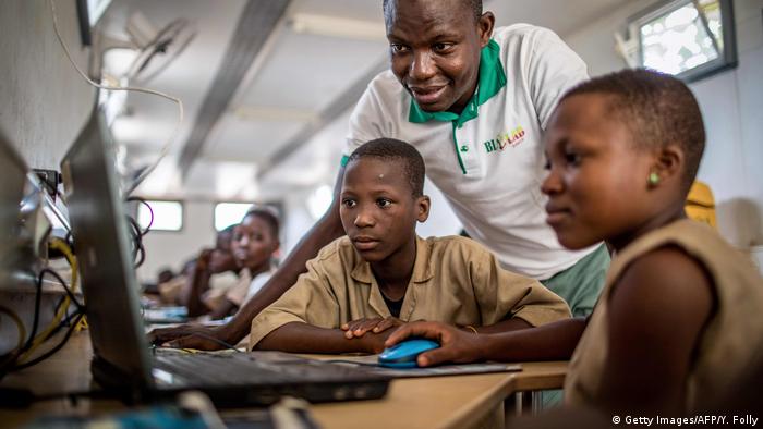  Banco Mundial desembolsa 300 milhões USD para Angola executar projectos de aceleração digital