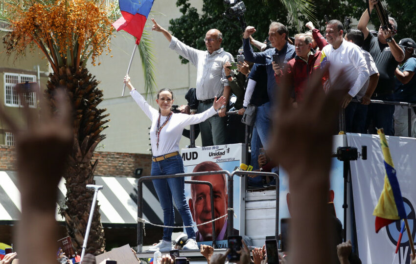  Venezuela. Oposição convoca nova mobilização contra Maduro para quarta-feira