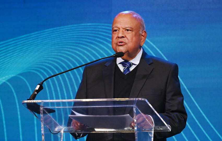  África do Sul. Morreu antigo ministro Pravin Gordhan vítima de cancro