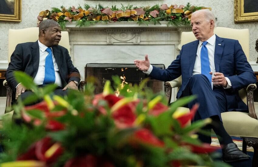  Impacto de furações nos EUA força adiamento da visita de Joe Biden a Angola