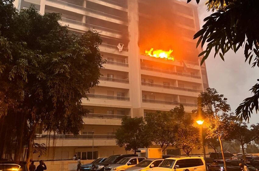  Incêndio mata um casal e deixa quatro pessoas feridas no Condomínio Rosalinda na Samba