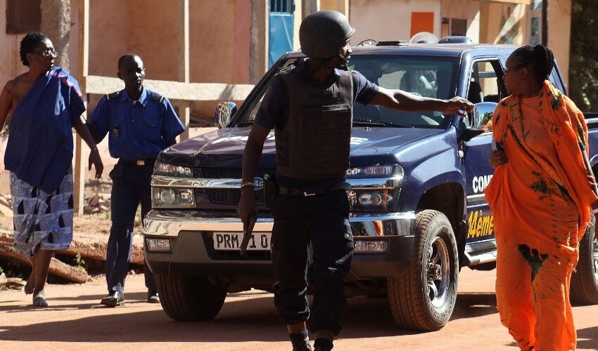  Mali. Três estrangeiros raptados nos arredores de Bamako
