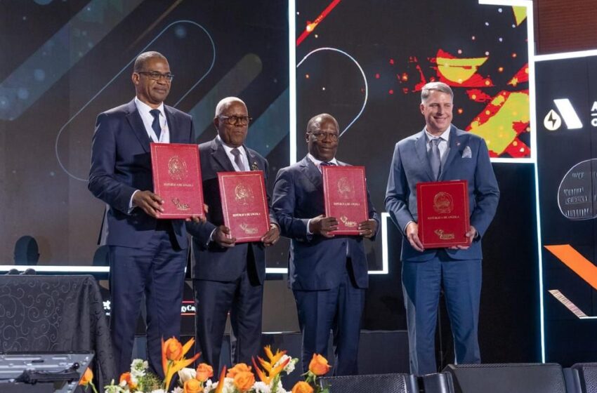  Britânica Shell retorna a Angola com investimento de mil milhão USD para prospecção de 17 blocos